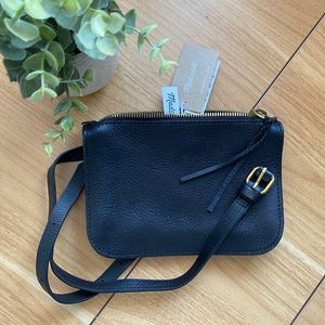 Madewell The Simple Pouch Belt Bag - Black leather